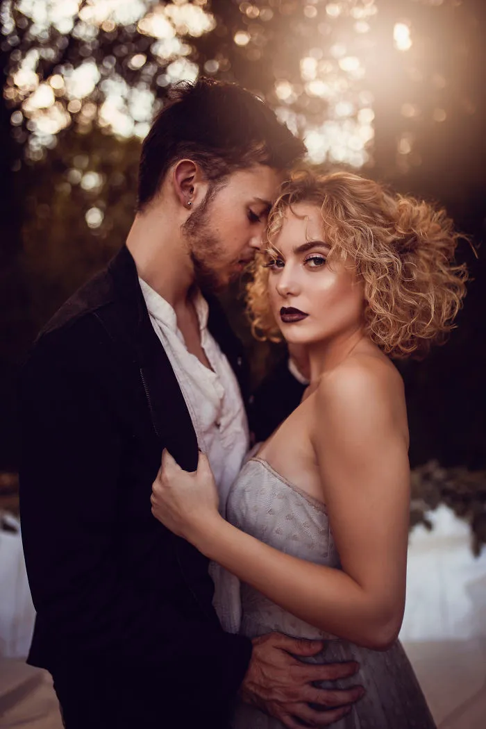 Dreamy Romeo And Juliet Inspired Photo Shoot