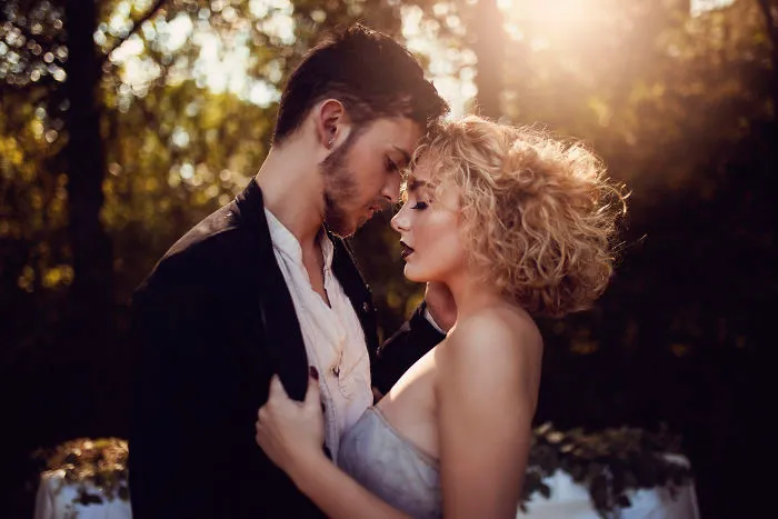Dreamy Romeo And Juliet Inspired Photo Shoot