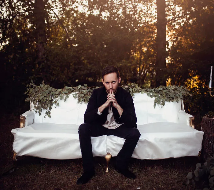 Dreamy Romeo And Juliet Inspired Photo Shoot