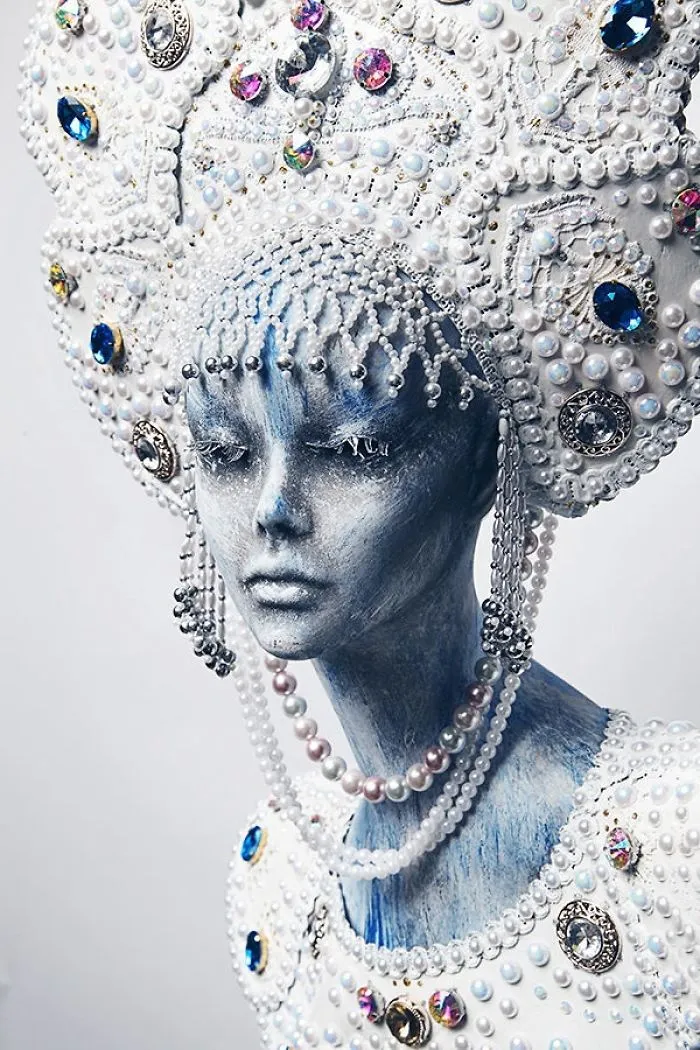 Breathtaking Cosplay: Ice And Fire Gears By Evgeny Freeone