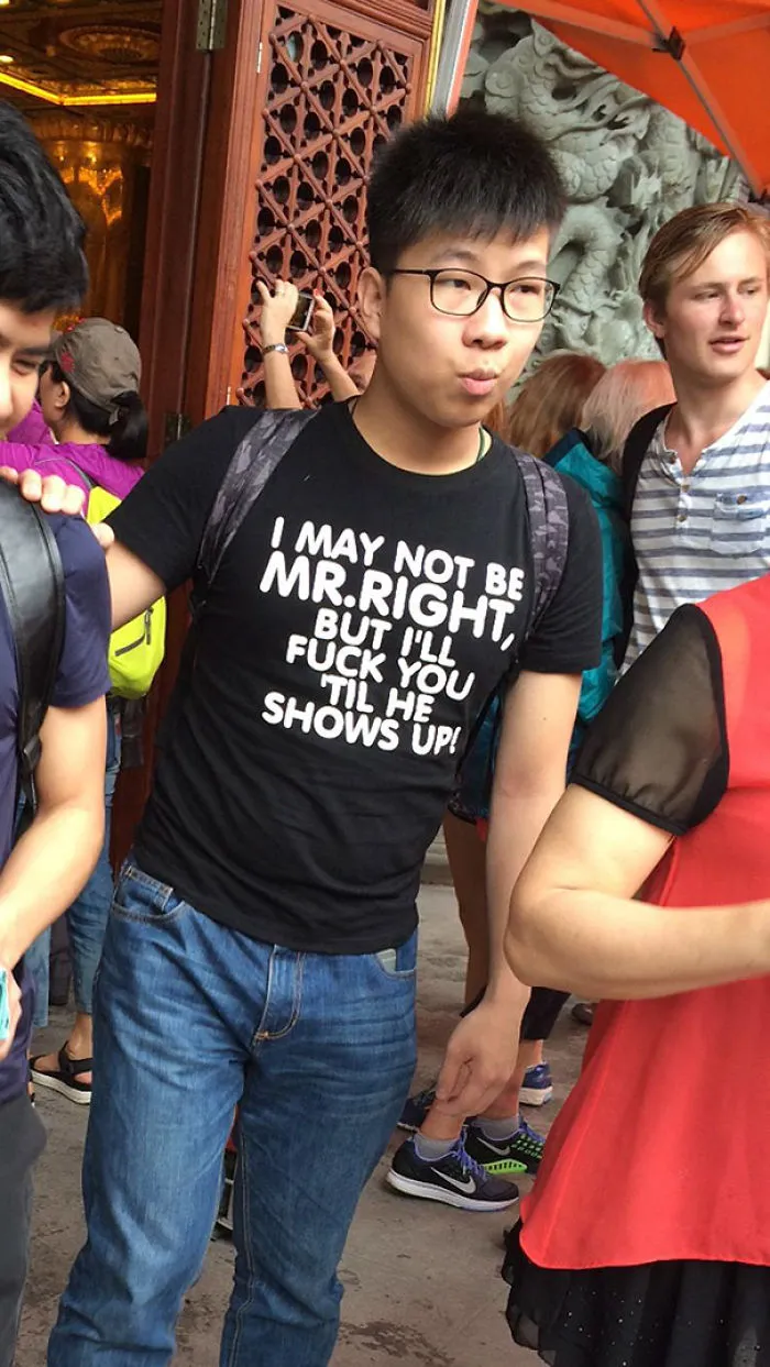 Living in China I See The Most Ridiculous Things Like These People Who Have No Idea What They're Wearing