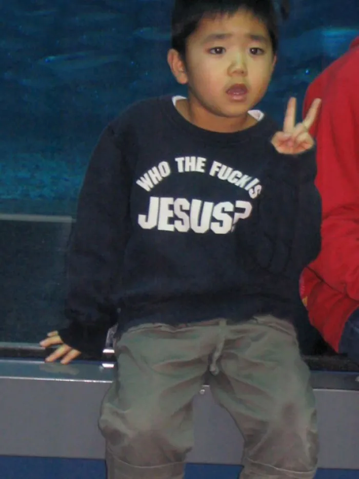Living in China I See The Most Ridiculous Things Like These People Who Have No Idea What They're Wearing