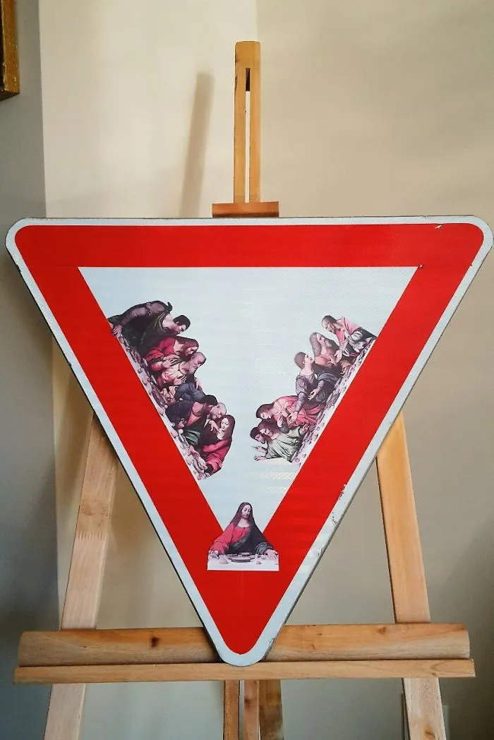The Triangular Last Supper