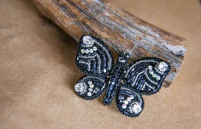 Fabulous Sparkling Brooches That Lend You Wings