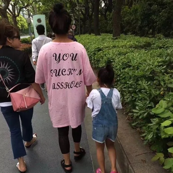 Living in China I See The Most Ridiculous Things Like These People Who Have No Idea What They're Wearing