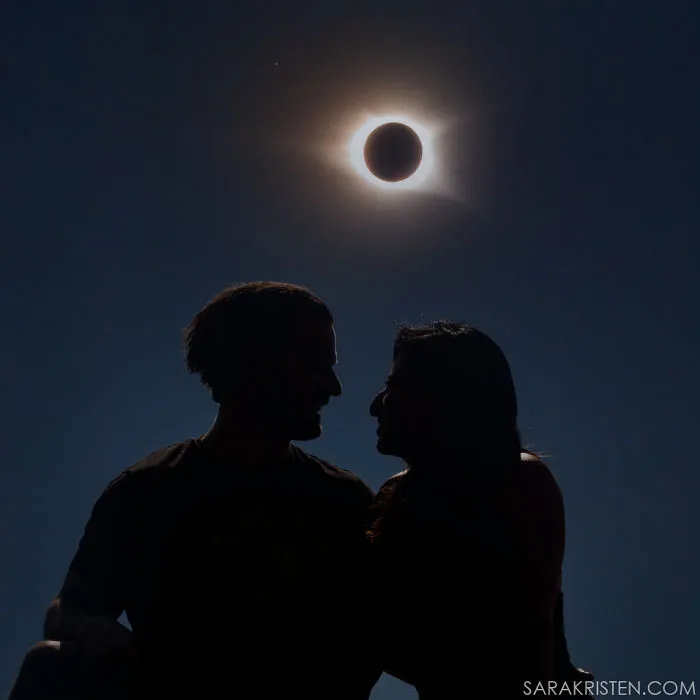 Engaged Couple Gets Photo Of A Lifetime