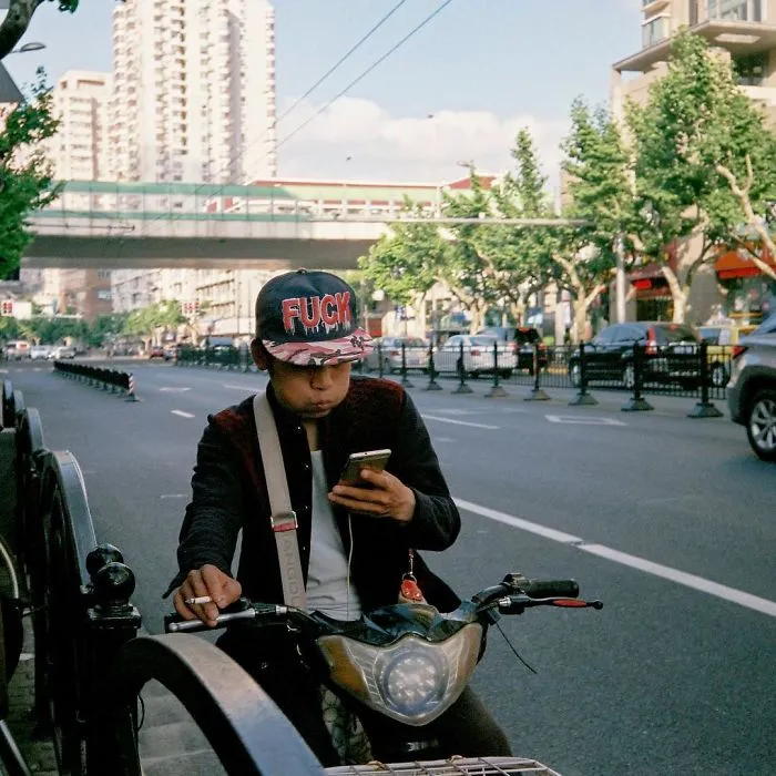 Living in China I See The Most Ridiculous Things Like These People Who Have No Idea What They're Wearing