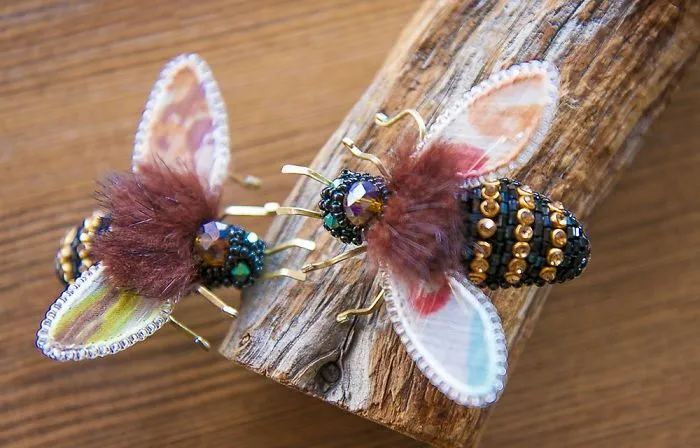 Fabulous Sparkling Brooches That Lend You Wings