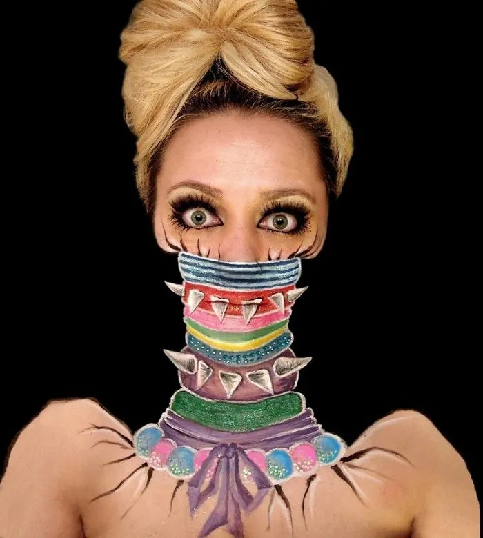 I Spend Up To 12 Hours To Create These Twisted Illusions On My Face