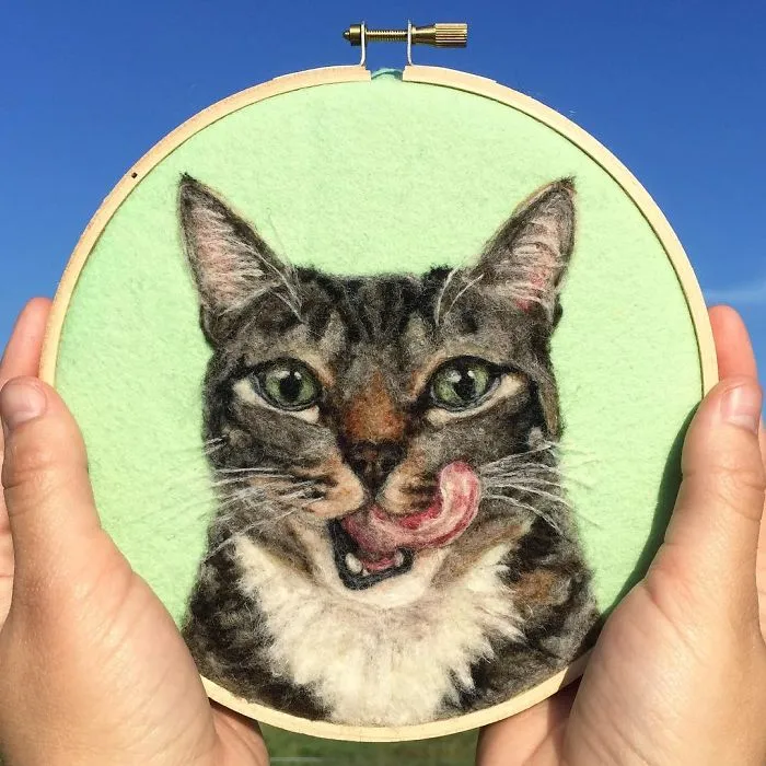 Artist Uses Needle And Wool To "Paint" Realistic Portraits Of Animals