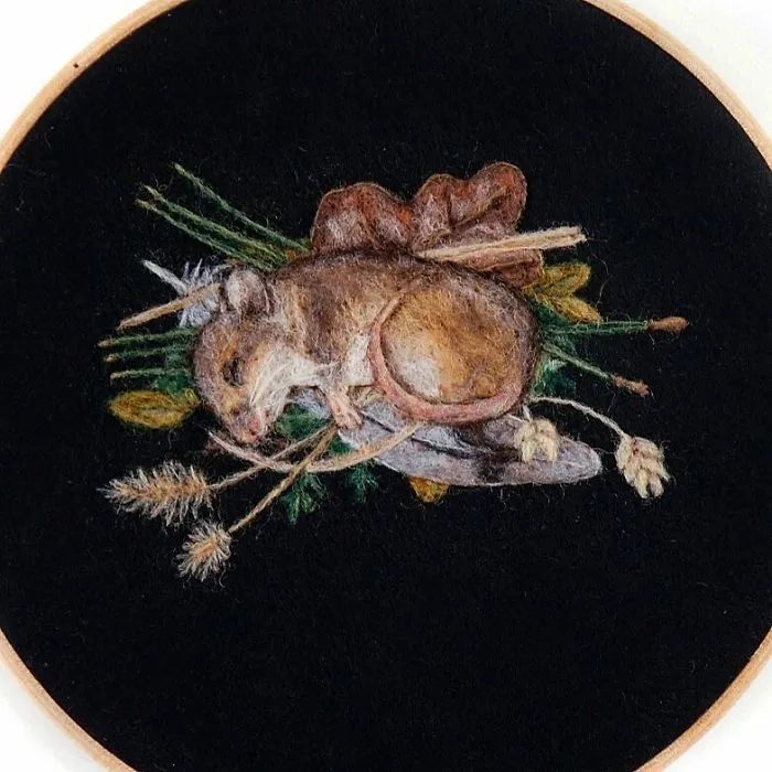 Artist Uses Needle And Wool To "Paint" Realistic Portraits Of Animals
