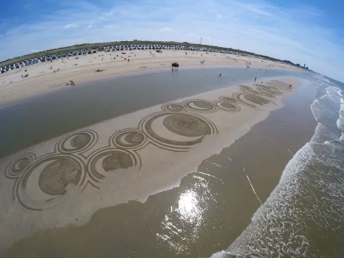 I've Been Drawing On Beaches Since Childhood, And I Still Do