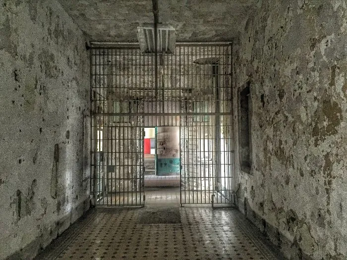 7 Haunted Places To Visit This Halloween 👻