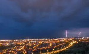 I’ve Spent 2 Years Photographing Thunderstorms In My Hometown Of Oradea, Romania