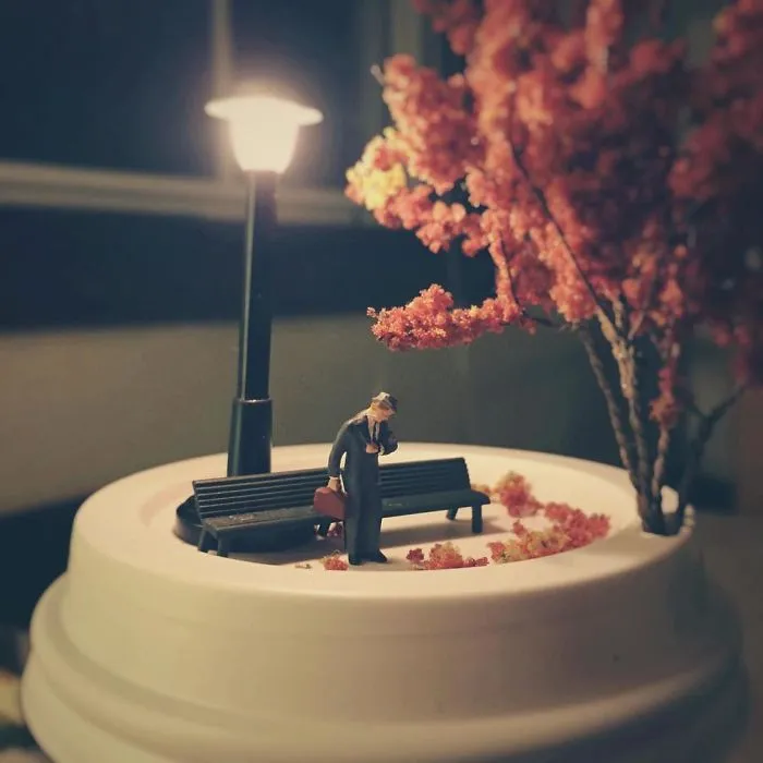 Miniature Office: Guy Turns Work Frustrations Into Miniature Scenes