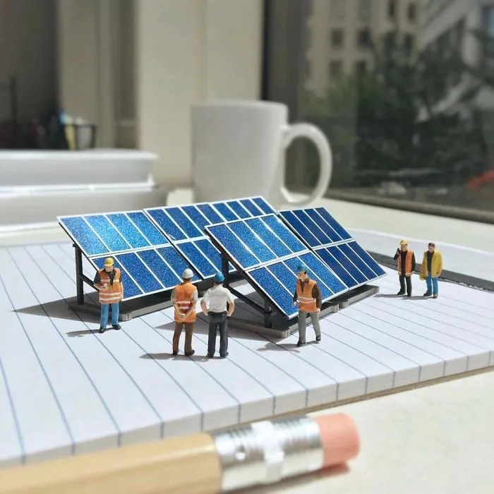 Miniature Office: Guy Turns Work Frustrations Into Miniature Scenes