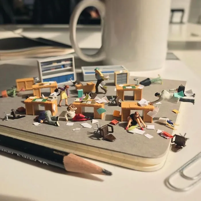 Miniature Office: Guy Turns Work Frustrations Into Miniature Scenes