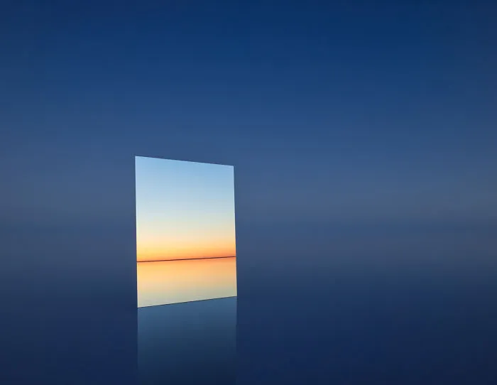 Photographer Creates Mirrored Lake Landscapes And It's Hard To Believe These Are Actual Photos