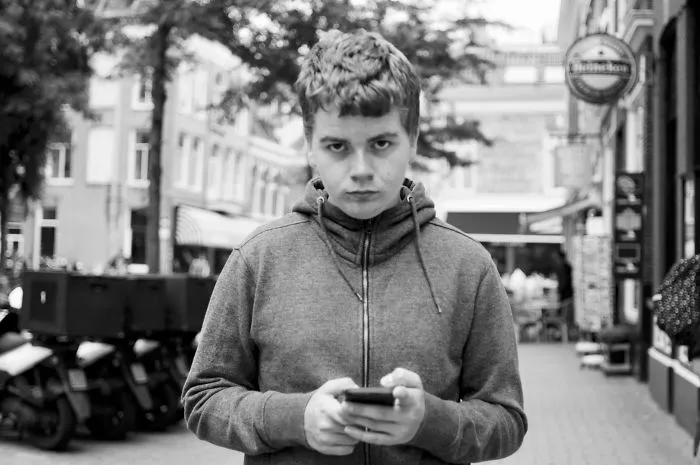 Gotta Catch ’em All: Smartphone Zombies Caught In The App
