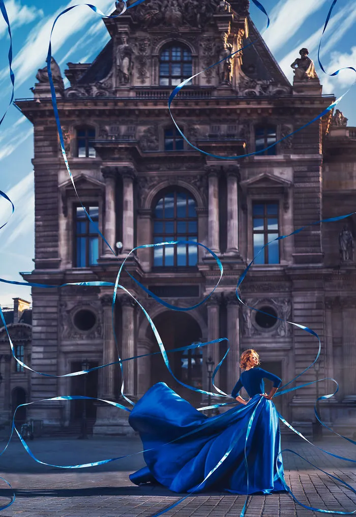Louvre, París, Francia. Modelo: Vera Brezhneva