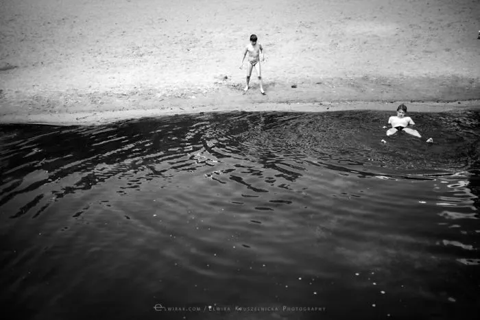 I Photograph Children Enjoying Careless Summers Spent Without Technology