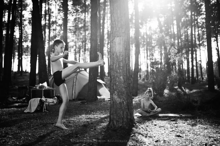 I Photograph Children Enjoying Careless Summers Spent Without Technology