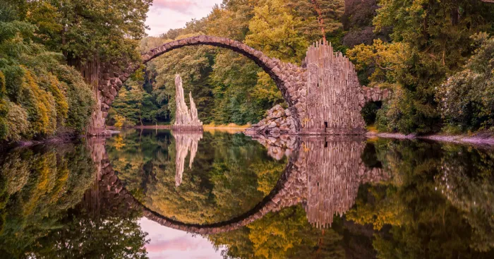 I Found This Amazing Bridge That Creates An Optical Illusion