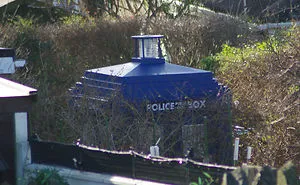 50 Neighbours Who Made The Neighbourhood More Interesting
