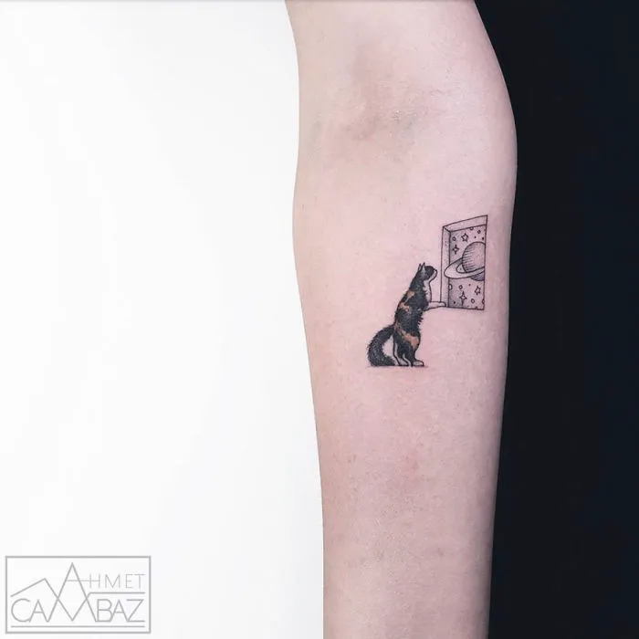 10+ Tatuajes sencillos pero llamativos que querrás en tu piel, hechos por un ex-caricaturista turco