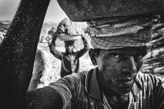 People's Choice Winner, People: Sand Porter, Munshiganj, Dhaka, Bangladesh