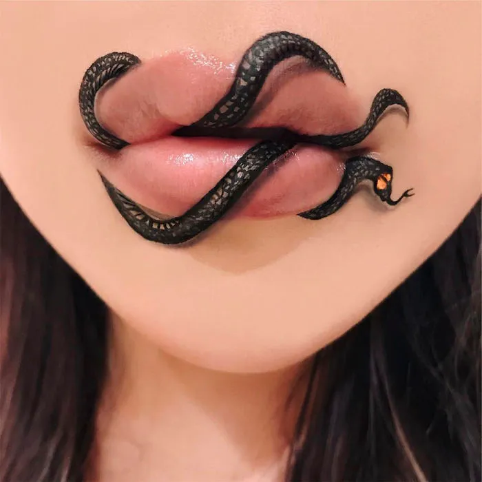 Woman Gives Up Teaching To Create Optical Illusions With Makeup, And It's Messing With Our Minds