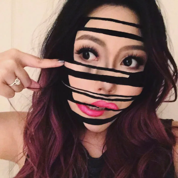 Woman Gives Up Teaching To Create Optical Illusions With Makeup, And It's Messing With Our Minds