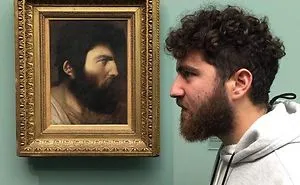 29 Times People Accidentally Found Their Doppelgängers In Museums And Couldn't Believe Their Eyes