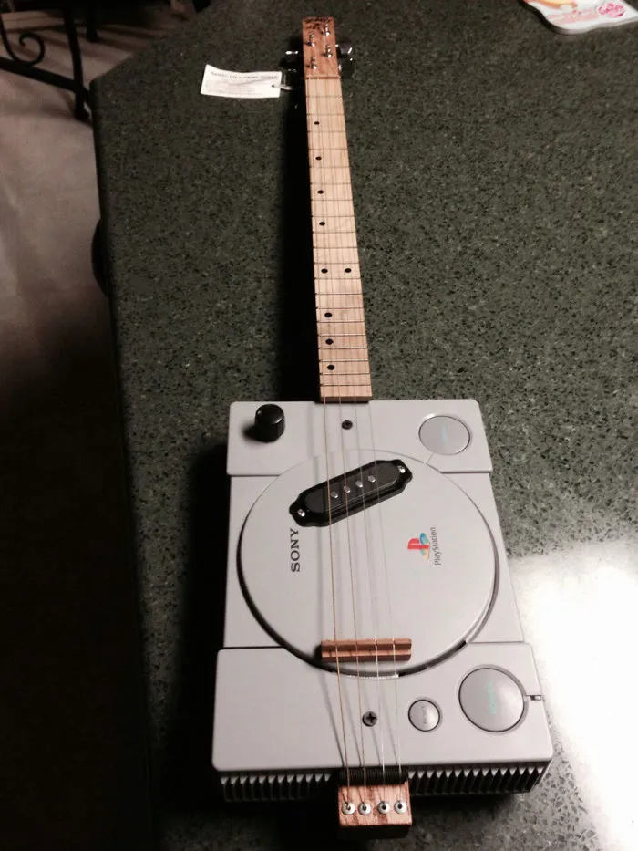 Mi suegra sabe que me gusta la música y los videojuegos