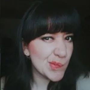 Adriana Suasnavas