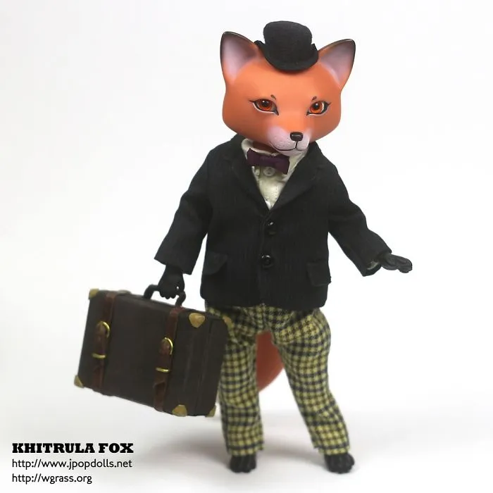 Tiny Ball-Jointed Animal Dolls Look Like They Just Came From The Old Fairytale Book