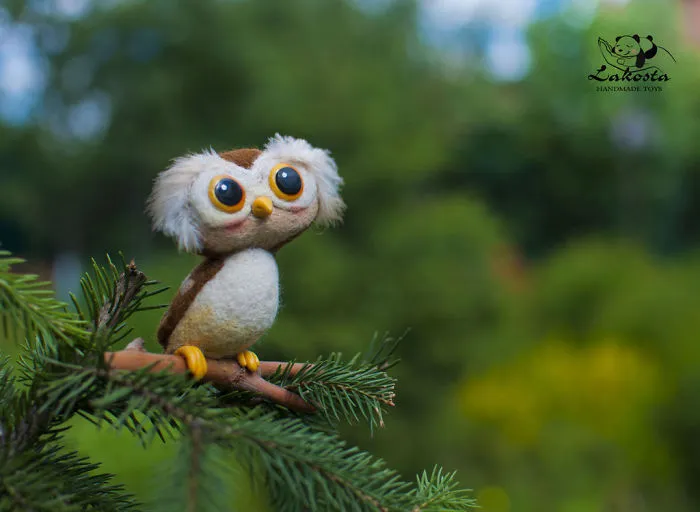 Russian Artist Makes Cute Woolen Animal Toys Completely By Hand