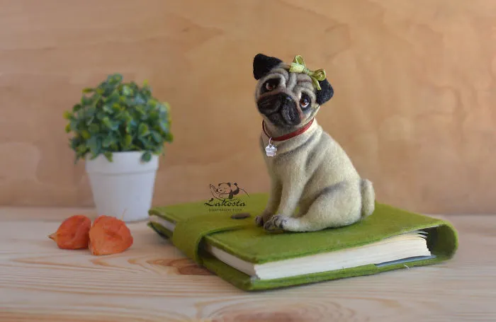 Russian Artist Makes Cute Woolen Animal Toys Completely By Hand