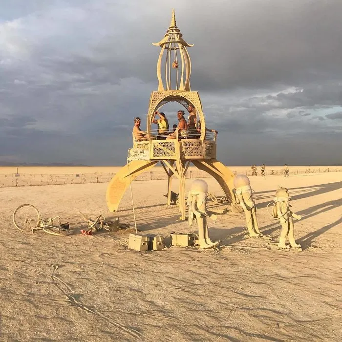 208 Epic Photos From Burning Man 2017 That Prove It's The Craziest Festival In The World