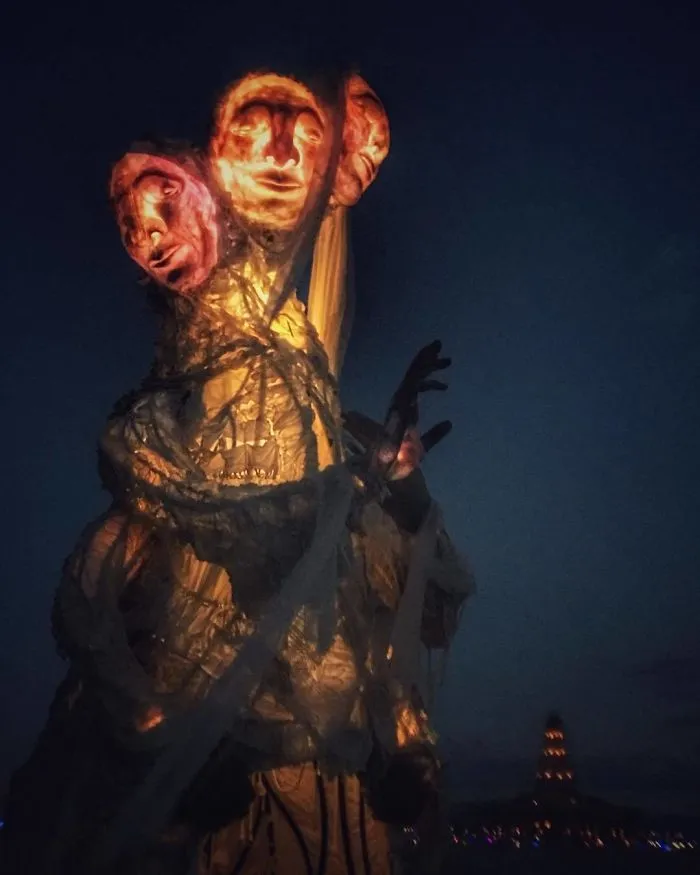 208 Epic Photos From Burning Man 2017 That Prove It's The Craziest Festival In The World