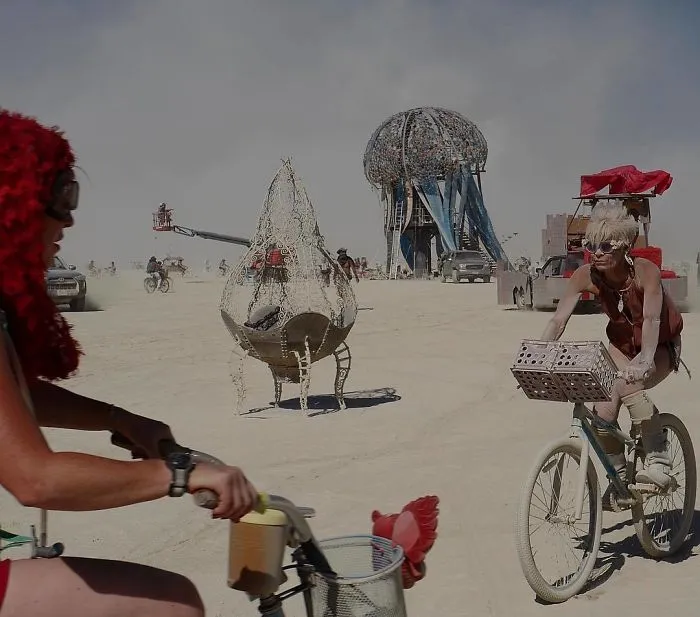 208 Epic Photos From Burning Man 2017 That Prove It's The Craziest Festival In The World