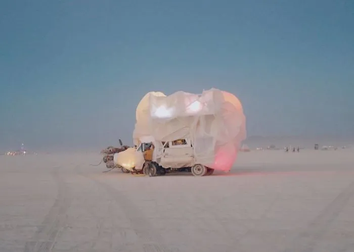 208 Epic Photos From Burning Man 2017 That Prove It's The Craziest Festival In The World
