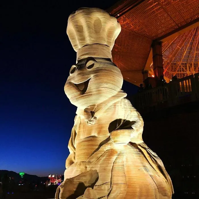208 Epic Photos From Burning Man 2017 That Prove It's The Craziest Festival In The World