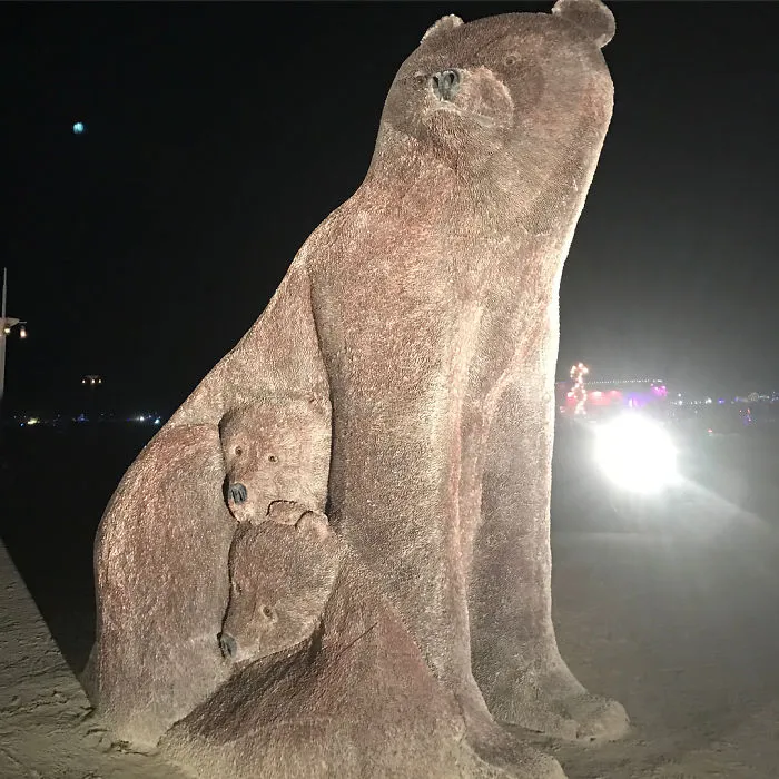 208 Epic Photos From Burning Man 2017 That Prove It's The Craziest Festival In The World