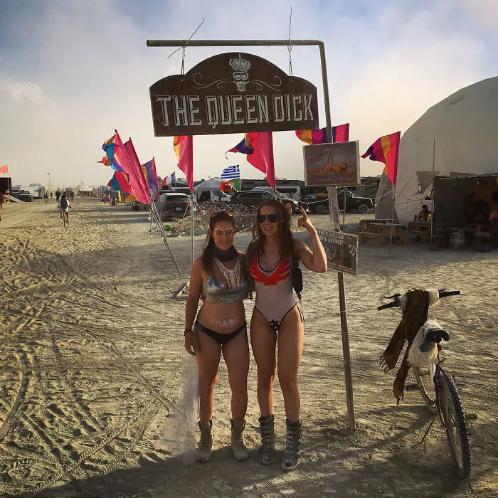 208 Epic Photos From Burning Man 2017 That Prove It's The Craziest Festival In The World