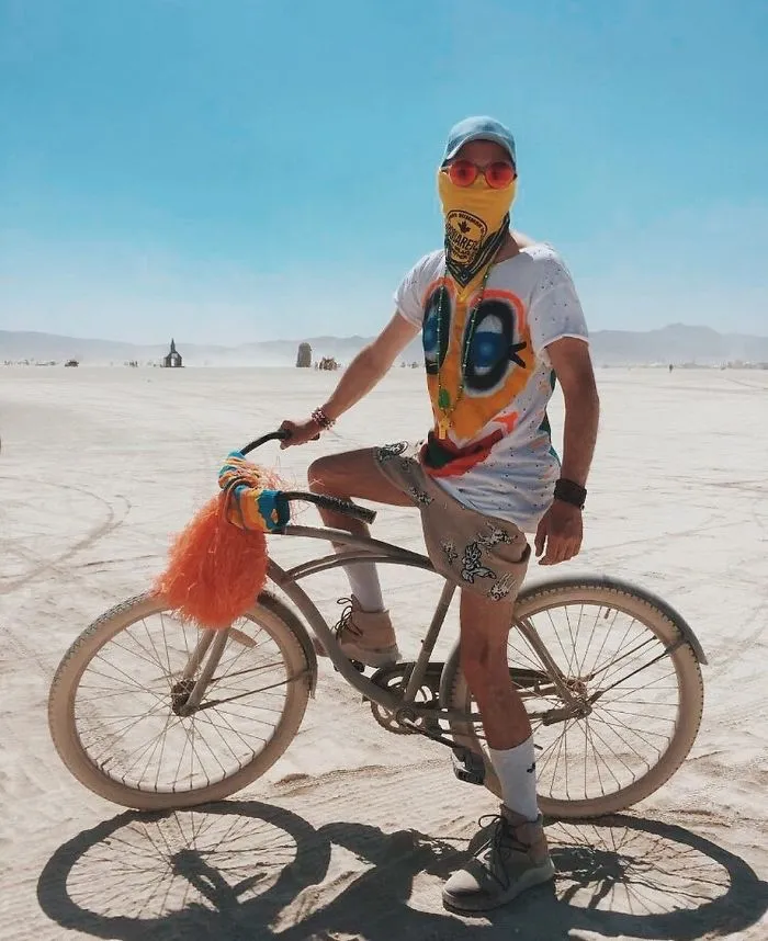 208 Epic Photos From Burning Man 2017 That Prove It's The Craziest Festival In The World