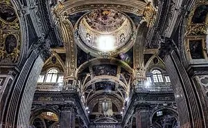 I Shoot Vertical Panoramas To Reveal The True Beauty Of Architecture