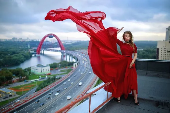 Rooftop View Zhivopisny Bridge (picturesque Bridge) In Moscow