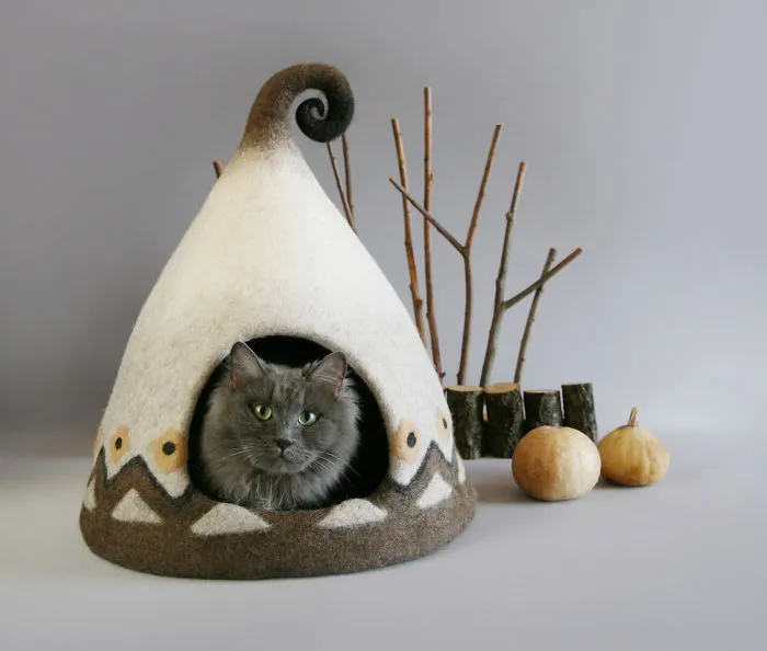 I Create Fairy Felt Houses For Cats