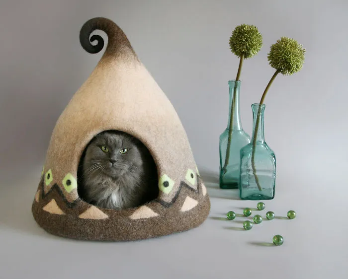 I Create Fairy Felt Houses For Cats